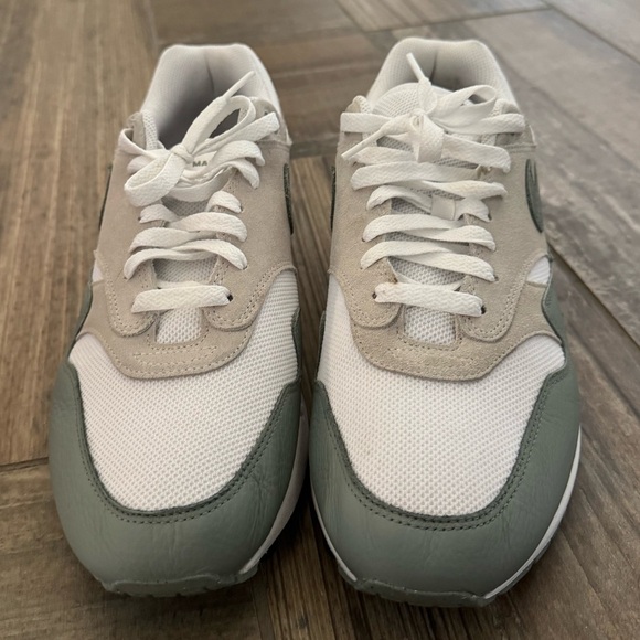 Nike Air Max 1 SC 'Mica Green' size 11.5 - Picture 3 of 11